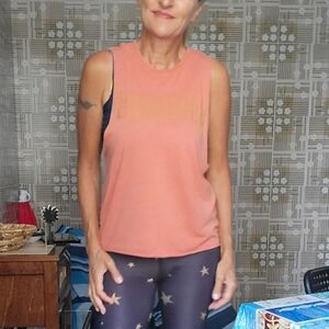 Spiritual Gangster cut sidewalk top ✨️ Gold logo lettering. Rock your Ohm